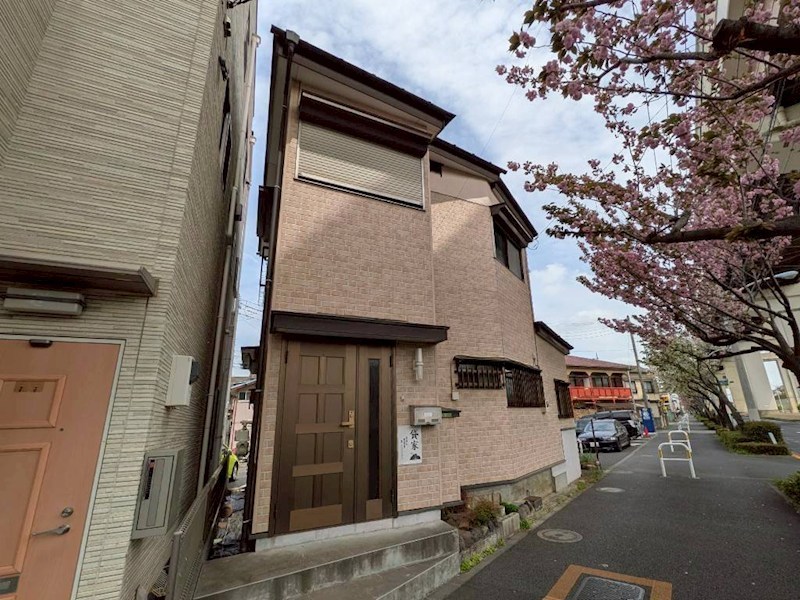 本木1丁目貸家 外観