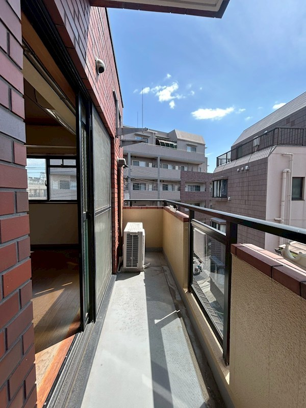 横山ビル ベランダ