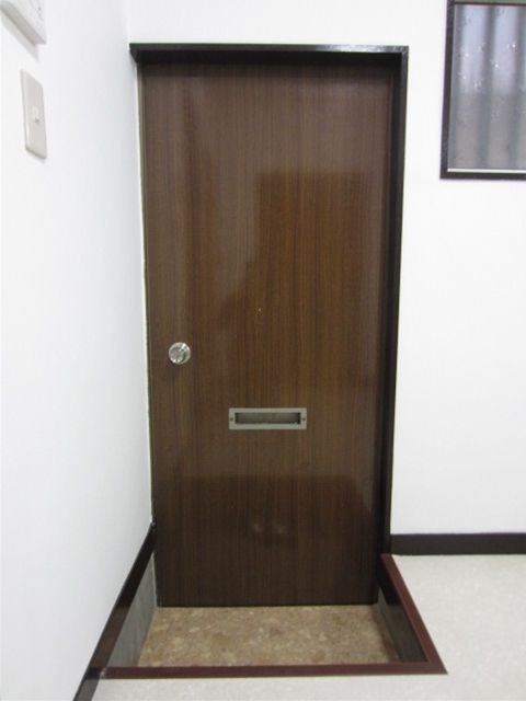 飯田コーポ 玄関