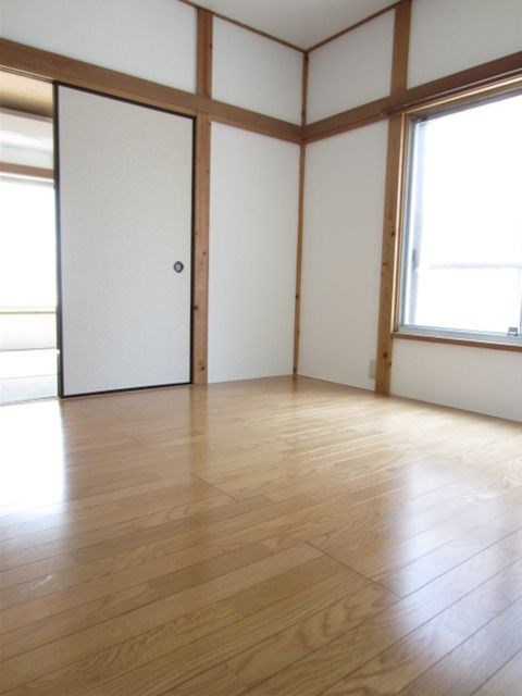 飯田コーポ リビング