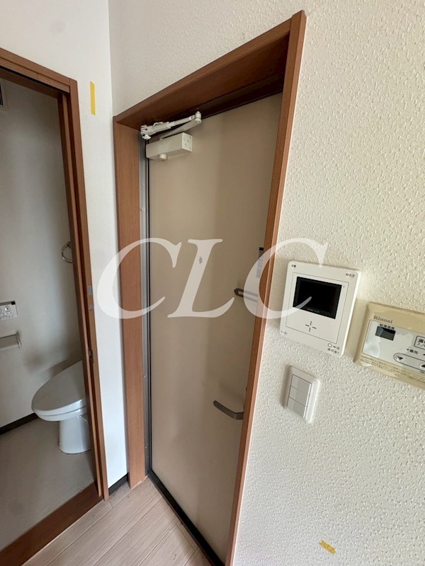 エスポワール木下 玄関