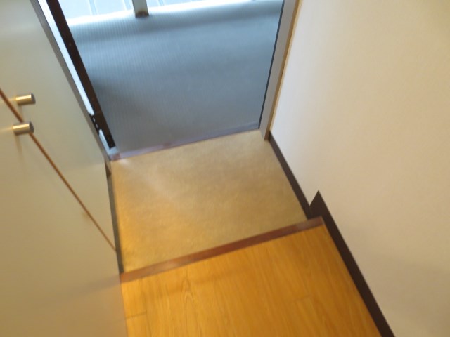 白稜ハイム    玄関