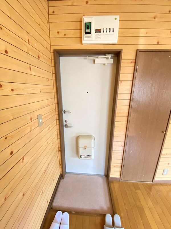 チェリーマンション 玄関