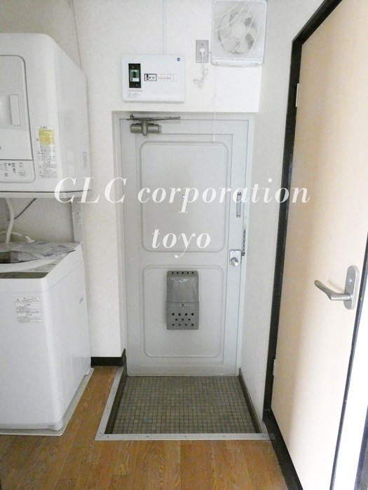 モトヤマンション 玄関