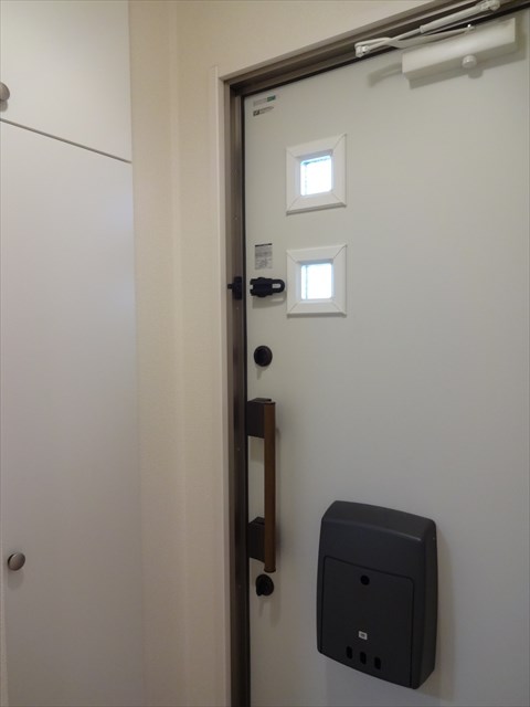 ラ・フルールＦ 玄関