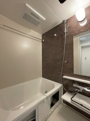 Hus de sucre 風呂画像