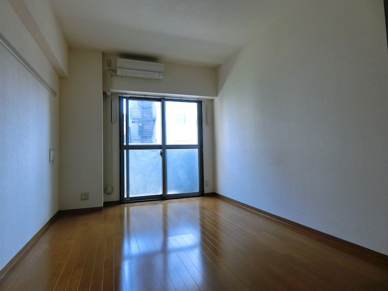 クレセント小台 ベッドルーム