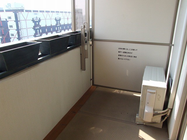 ロイヤルパークスシーサー南千住 ベランダ