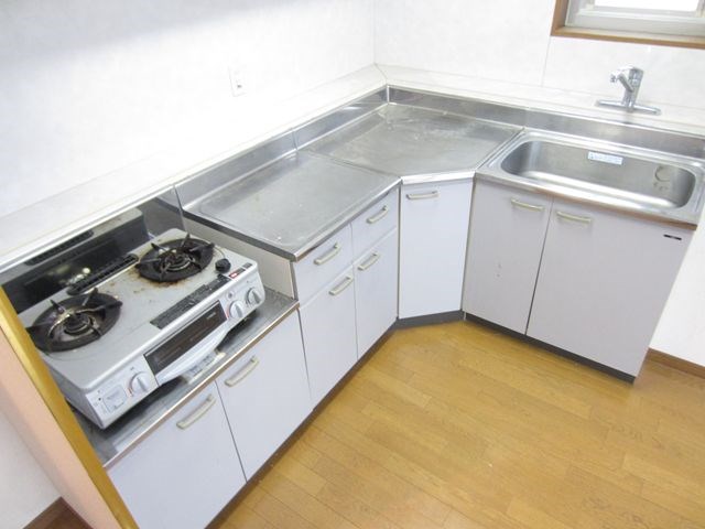 三泉ビル  キッチン