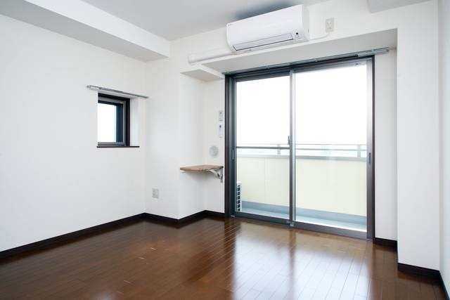 リヴェールタワー綾瀬 ベッドルーム