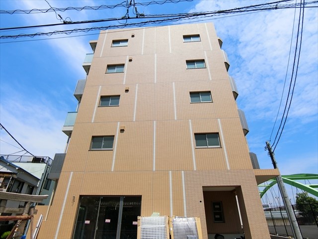 ディ・アミカル 外観