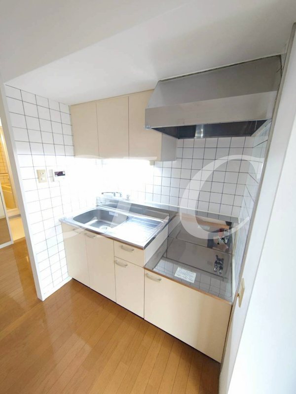 クリスタル３ キッチン