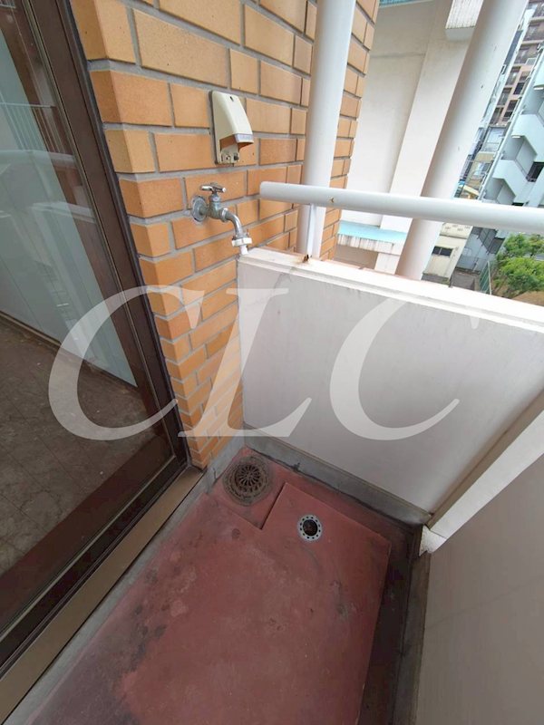 クリスタル３ ベランダ