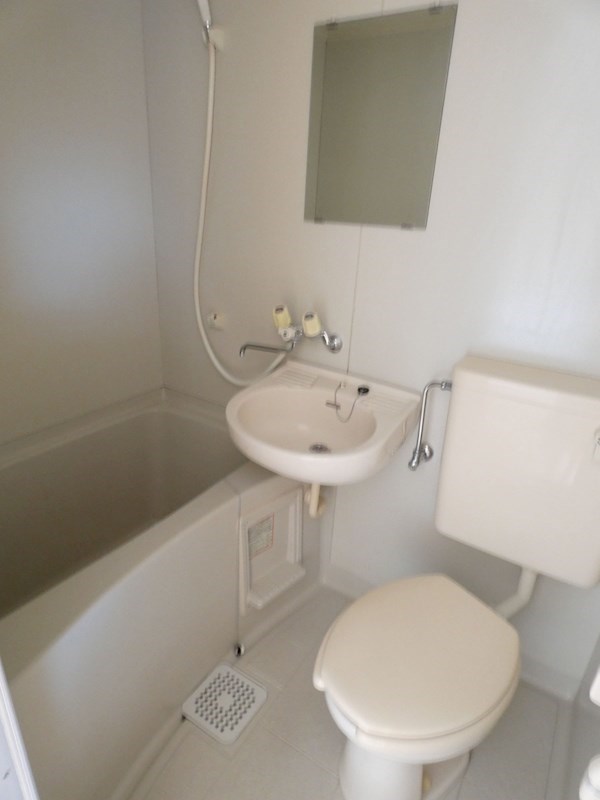 エバーグリーン  風呂画像