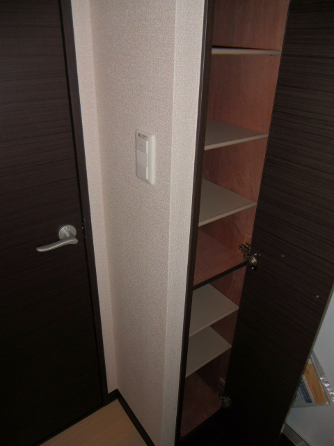 プリパゴス谷河内 玄関