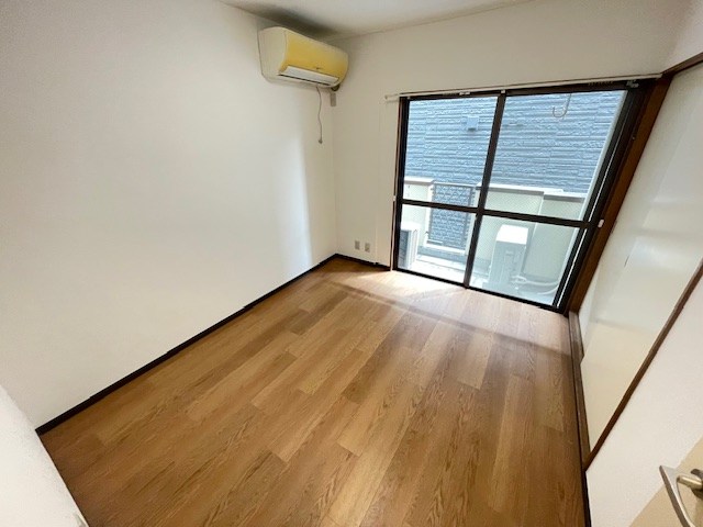 川村第二コーポ ベッドルーム