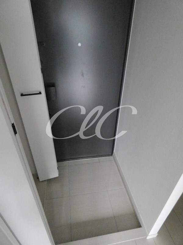 RELUXIA千住大橋  玄関