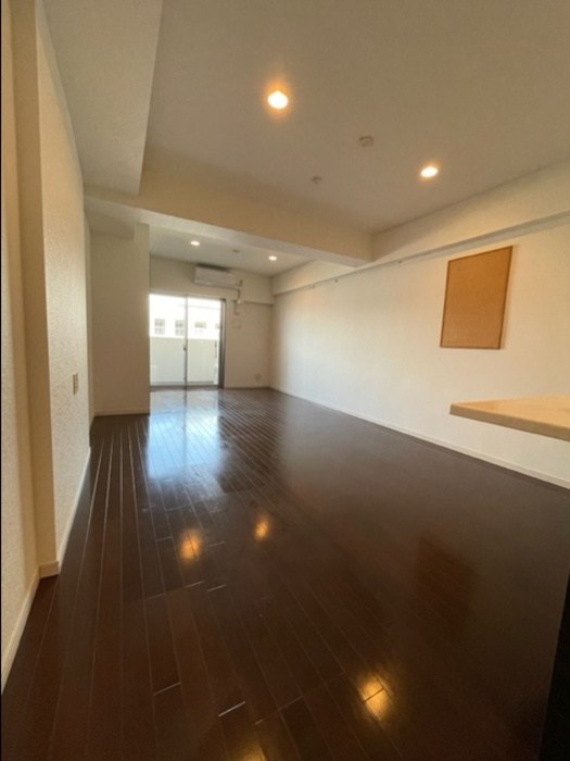 ロイヤルパークス西新井 リビング