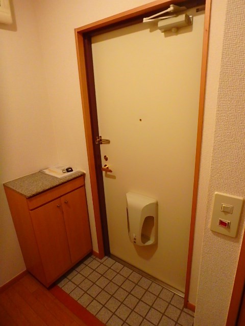 サンパティークナカムラ  玄関