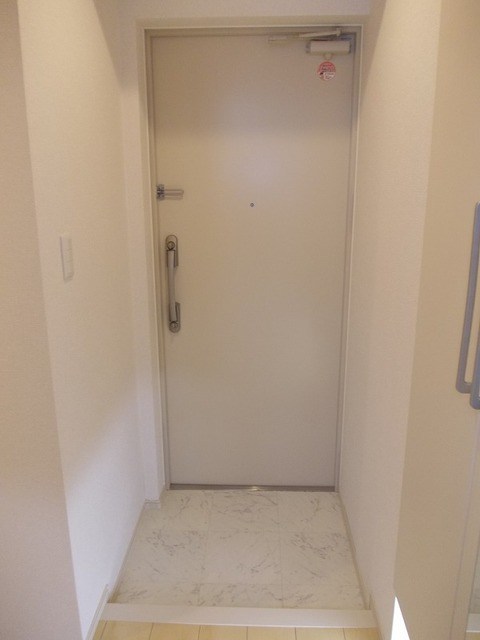 ポルカ　エラン  玄関