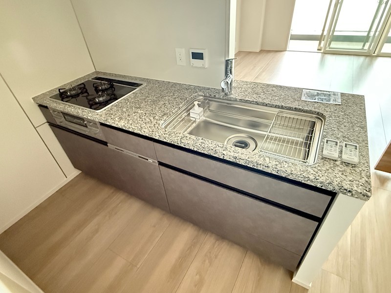 プラウドタワー平井 キッチン