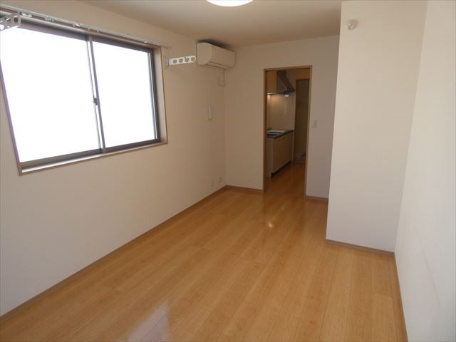 リアメゾンＴＨ リビング