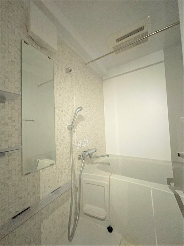 AZEST梅島 風呂画像