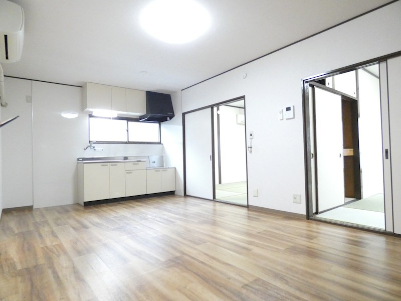 永岡荘 リビング