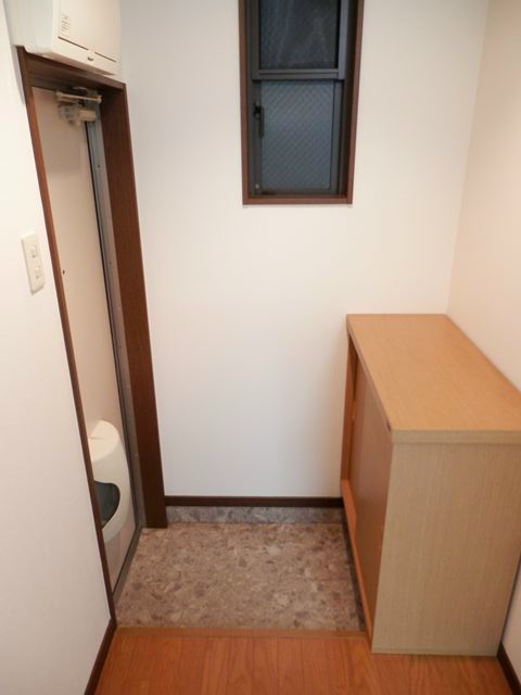 コーポクレイン 玄関