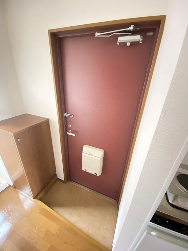 アイリス神谷 玄関