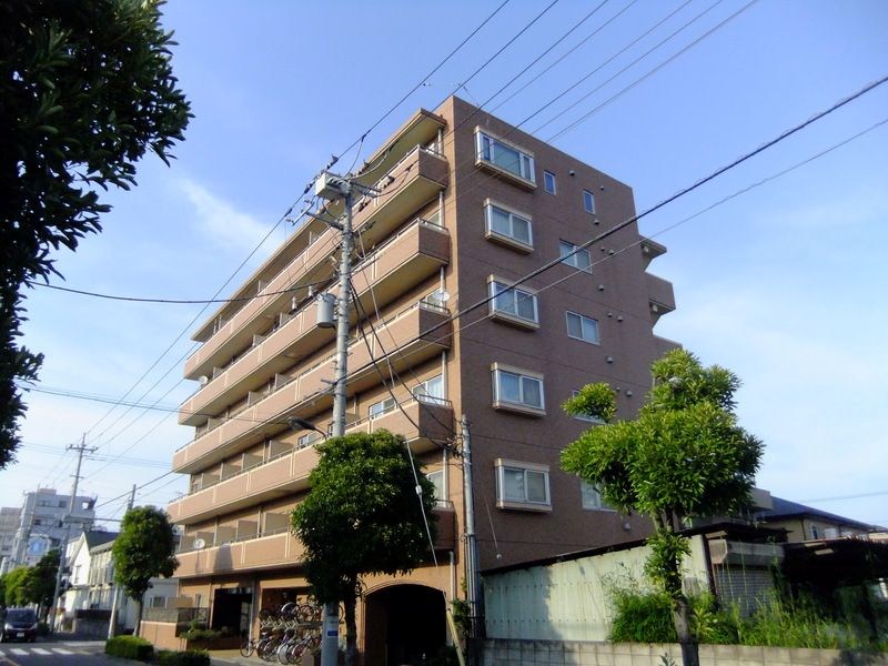 スプリングコート 外観写真