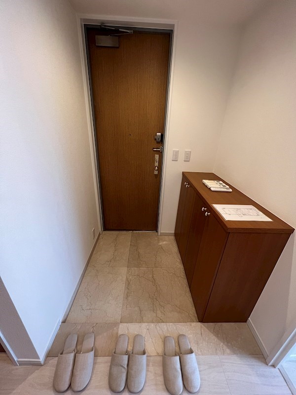 ＬＡＮＡＩ　1521 玄関