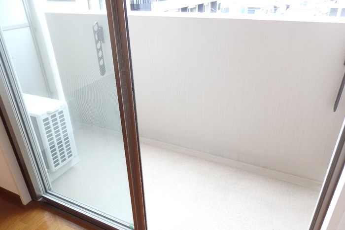 ロイヤルパークスシーサー ベランダ