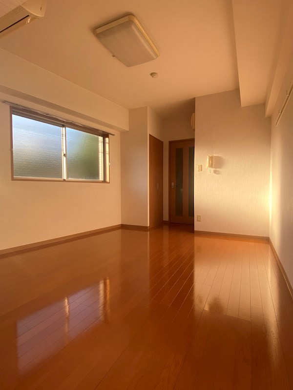 サリエラ ベッドルーム