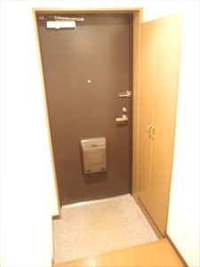 ベルフレンテ 玄関