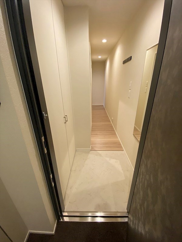 パークメゾン町屋 玄関