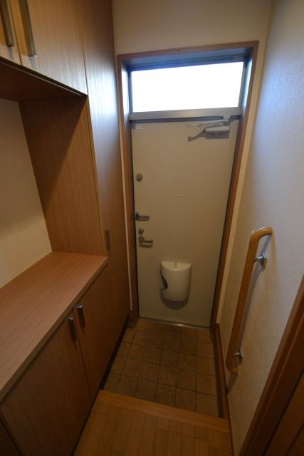 レッドカーラント 玄関