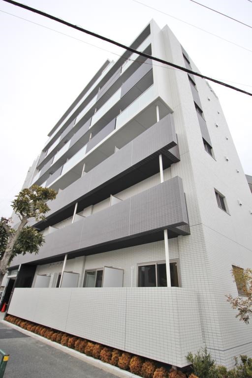 Toile blanche   外観