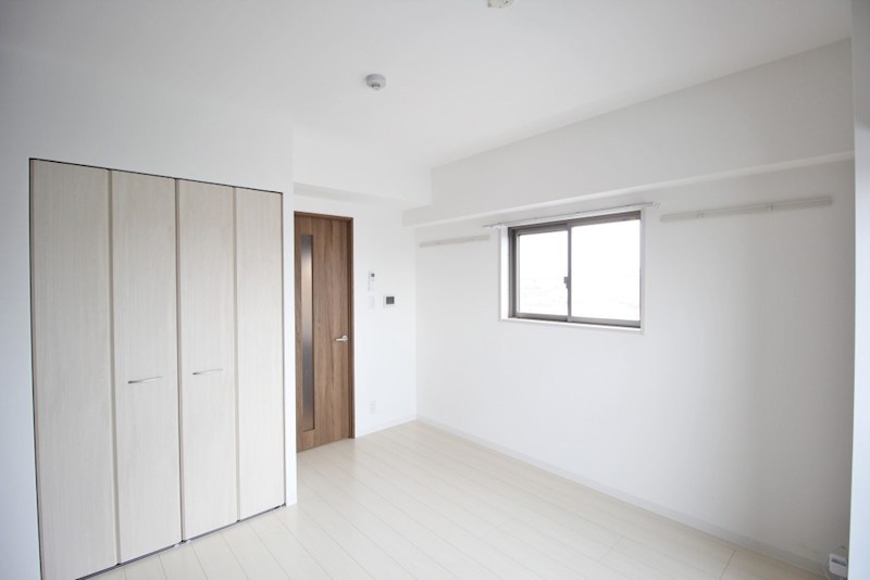 Toile blanche   ベッドルーム