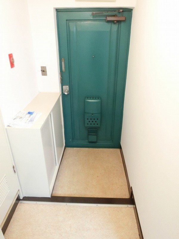 町田ファミール 玄関