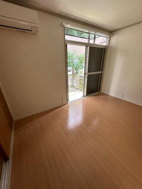 根本ハイツ ベッドルーム