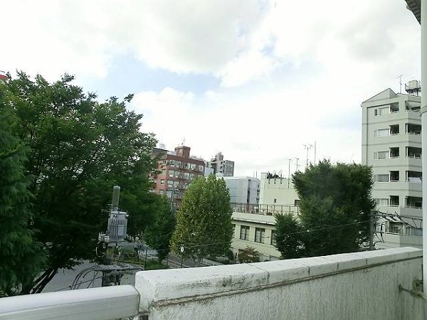 エトワール王子 ベランダ