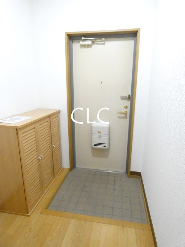 マルツハイツ 玄関