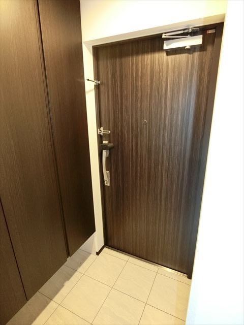 リビオメゾン日本橋久松町 玄関