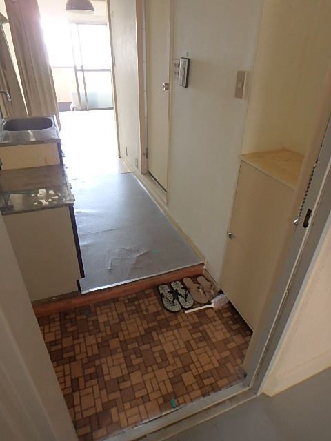 加藤マンション  玄関