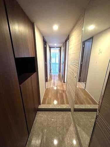 ASUKAYAMA　RESIDENCE 玄関