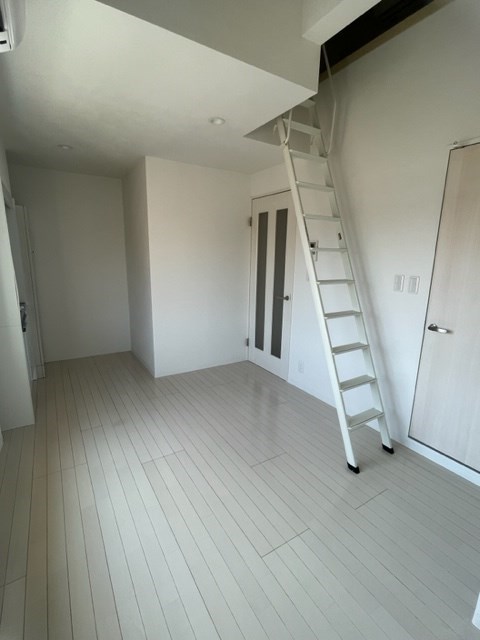 星野ビル リビング