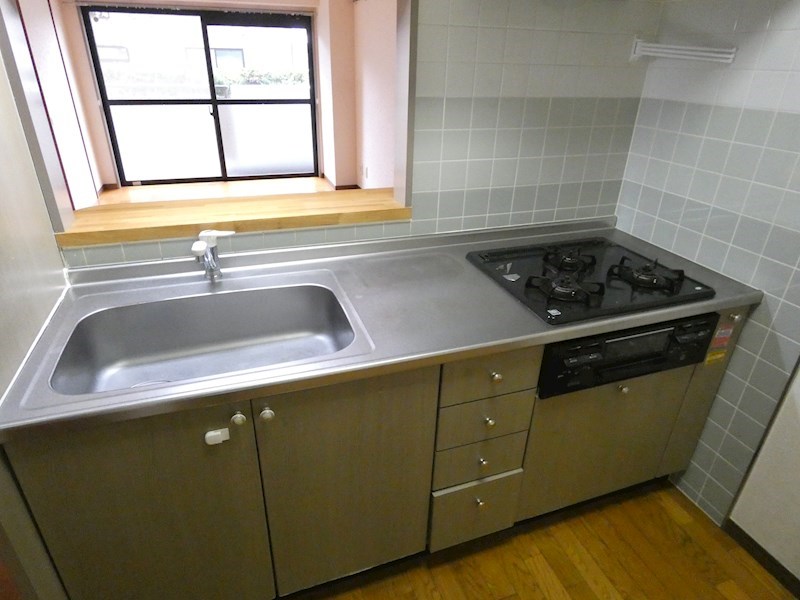 ドルツイザイム キッチン