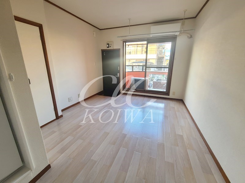 ストークハイツ山口 リビング