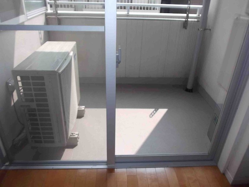 Maison Blanc ベランダ